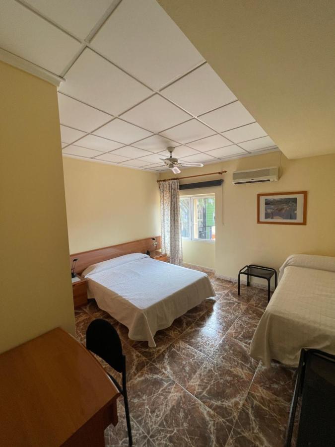 Hostal Rosaleda Alcalá de Chivert Exterior foto